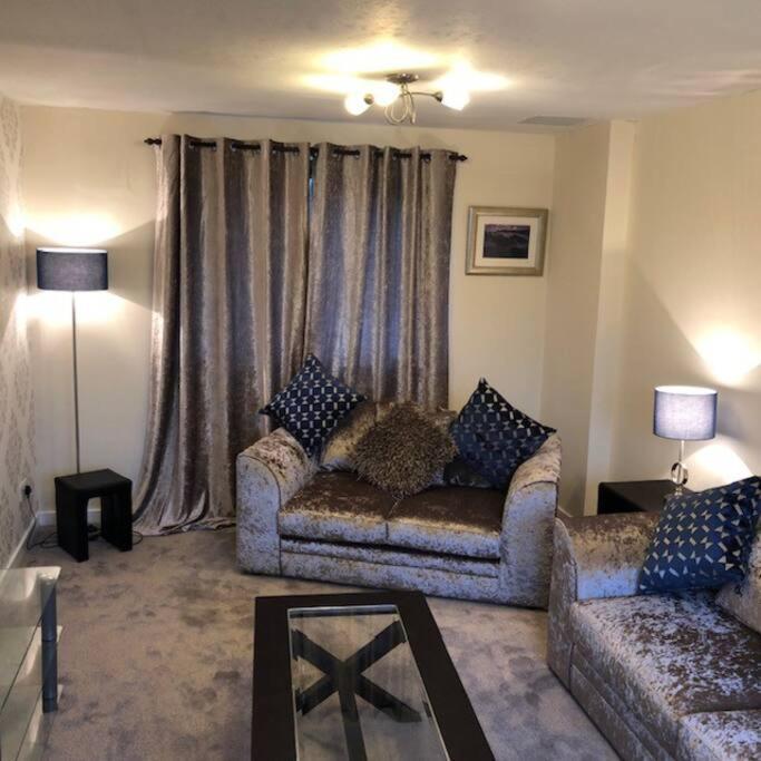 Above The Harbour Wick Villa Wick  Bagian luar foto
