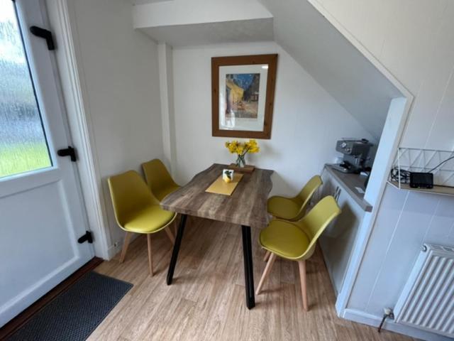Above The Harbour Wick Villa Wick  Bagian luar foto